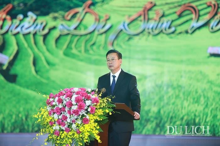 Chủ tịch UBND tỉnh Nguyễn Văn Sơn phát biểu khai mạc Chương trình